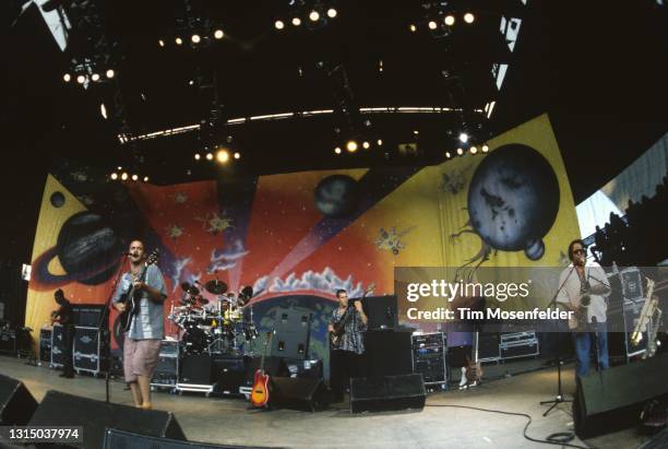 Boyd Tinsley, Dave Matthews, Carter Beauford, Stefan Lessard, and LeRoi Moorebof Dave Matthews Band perform during H.O.R.D.E. Festival at Shoreline...