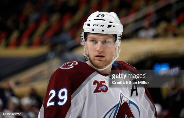 Nathan MacKinnon of the Colorado Avalanche waits for a faceoff in the first period of a game against the Vegas Golden Knights at T-Mobile Arena on...