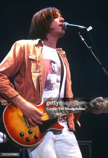 Evan Dando of The Lemonheads performs during Live 105's Green Christmas at the Cow Palace on December 15, 1996 in San Francisco, California.