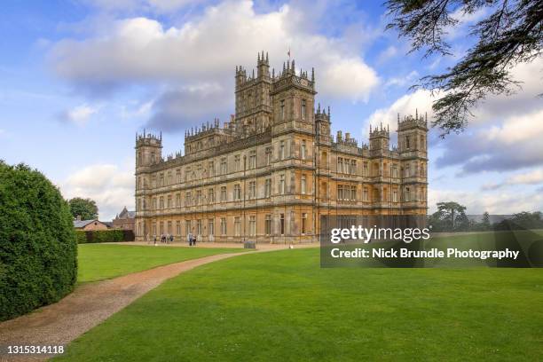 highclere castle, hampshire, united kingdom - highclere castle stock pictures, royalty-free photos & images