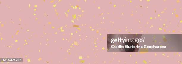 pink background with golden sparkles. banner - girly wallpapers foto e immagini stock
