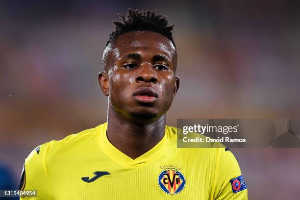 Samuel Chimerenka Chukwueze of Villarreal CF looks on during the UEFA Europa League Semi-final First Leg match between Villareal CF and Arsenal at...