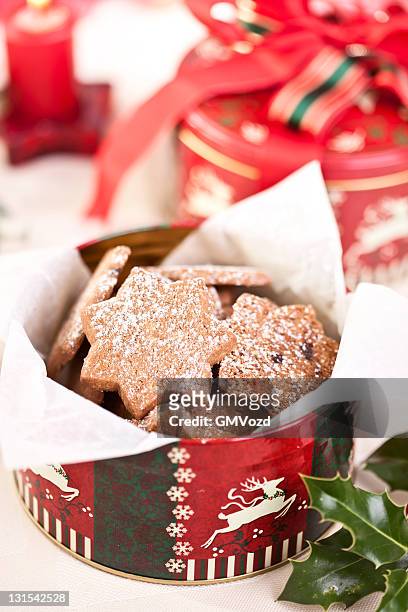 decorated holiday christmas cookies and biscuits - shortbread stock pictures, royalty-free photos & images