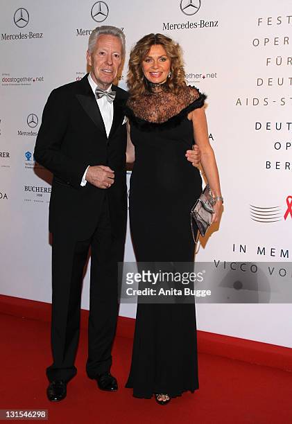 Maren Gilzer and Egon F. Freiheit attend the '18th Festliche Operngala Fuer Die Aids.Stiftung' at Deutsche Oper Berlin on November 5, 2011 in Berlin,...