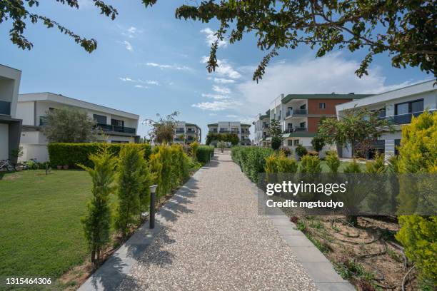 road of modern townhouse - house rental stock pictures, royalty-free photos & images