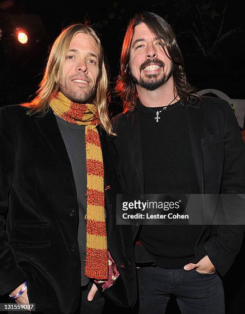 Musicians Taylor Hawkins and Dave Grohl attend the Rock for Teens event benefiting the Daltrey/Townshend Teen and Young Adult Cancer Program at UCLA...