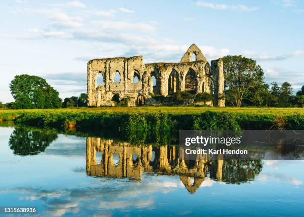 the ruins of newark priory at sunrise, surrey - stock photo - surrey stock pictures, royalty-free photos & images