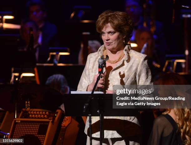 Suzan Reeves Susan Reeves Photos and Premium High Res Pictures - Getty Images