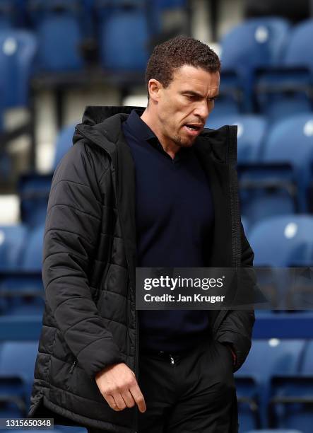 Barnsley manager Valerien Ismael looks on during the Sky Bet Championship match between Preston North End and Barnsley at Deepdale on May 01, 2021 in...