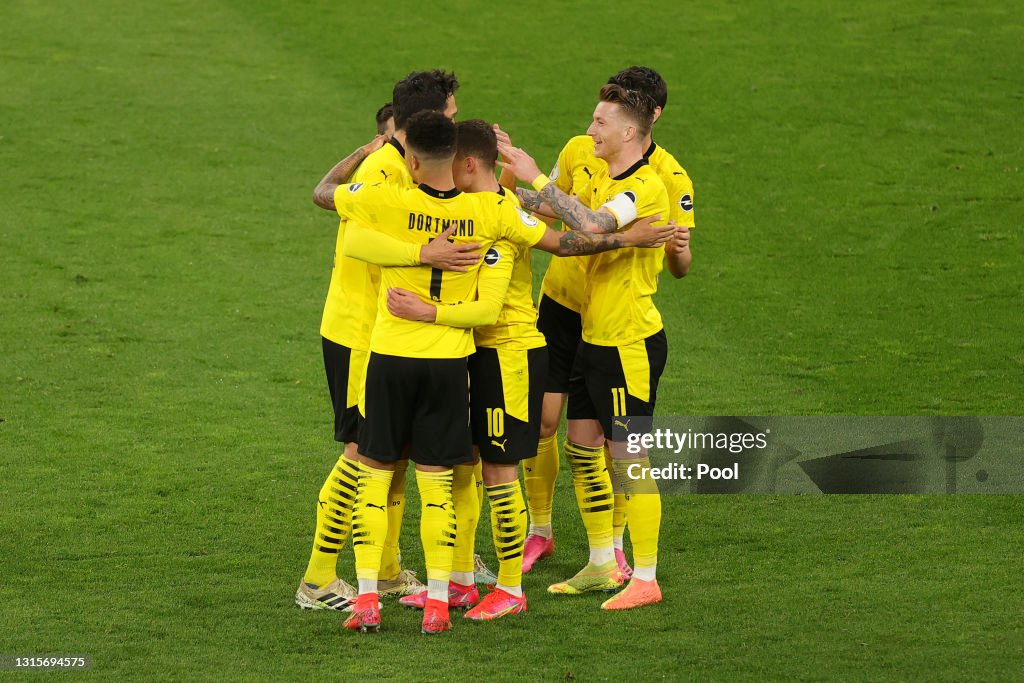 Borussia Dortmund v Holstein Kiel - DFB Cup: Semi Final