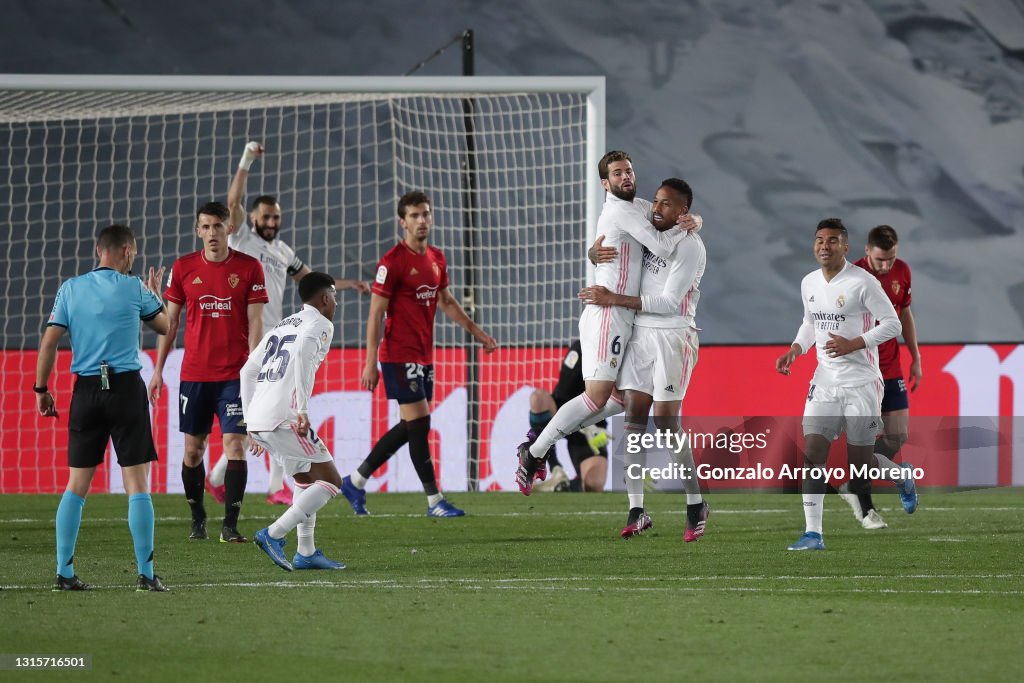 Real Madrid v C.A. Osasuna - La Liga Santander