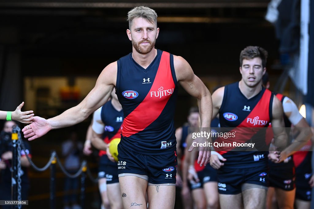 AFL Rd 7 - Essendon v Carlton