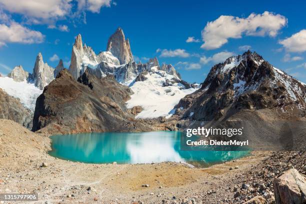 montanha fitz roy e laguna de los tres - cerro torre - fotografias e filmes do acervo