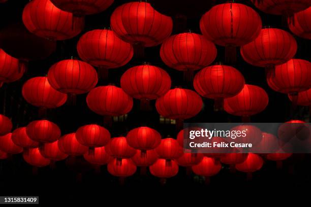 chinese lanterns decoration during chinese new year - chinese new year lantern festival imagens e fotografias de stock