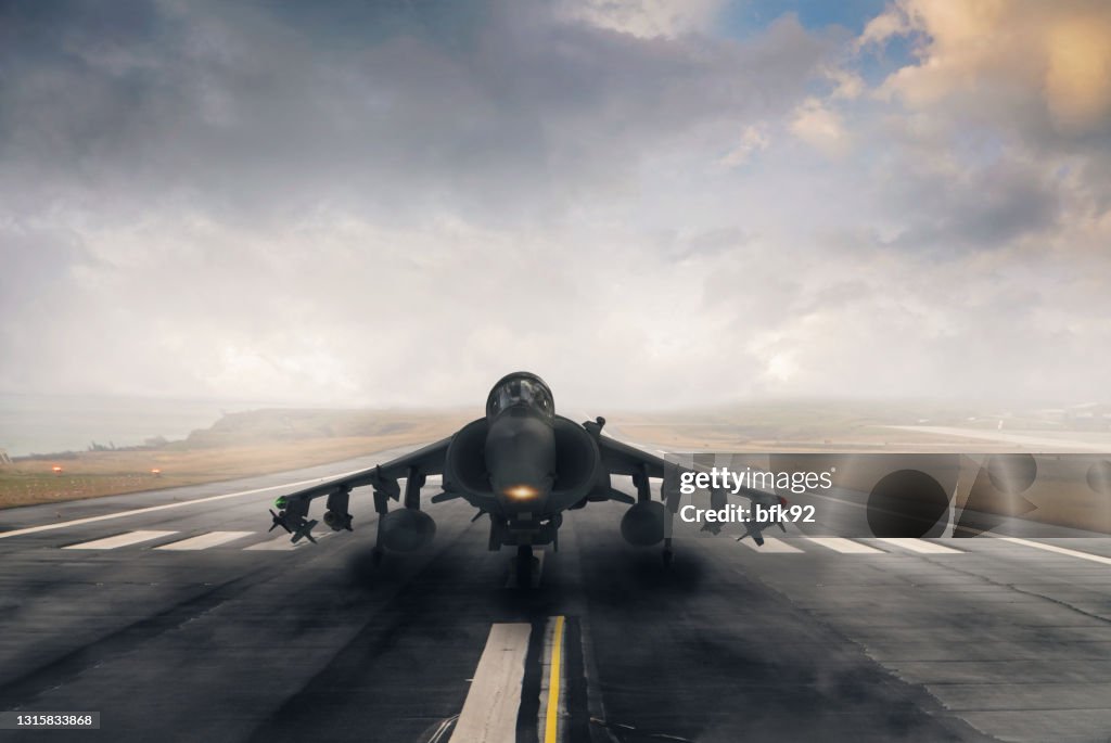 Ready Take Off Jet Airplane Ready To Take Off High-Res Stock Photo - Getty Images