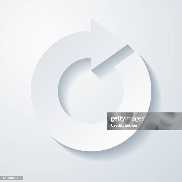 aktualisieren. icon mit papierschnitteffekt auf leerem hintergrund - scherenschnitt stock-grafiken, -clipart, -cartoons und -symbole