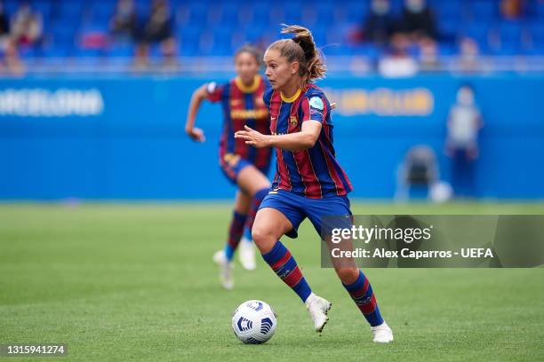 Lieke Martens of FC Barcelona runs with the ball during the UEFA Women's Champions League Semi Final match between Barcelona and Paris Saint-Germain...