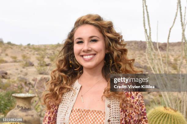 1,915 Haley Reinhart Photos & High Res Pictures - Getty Images
