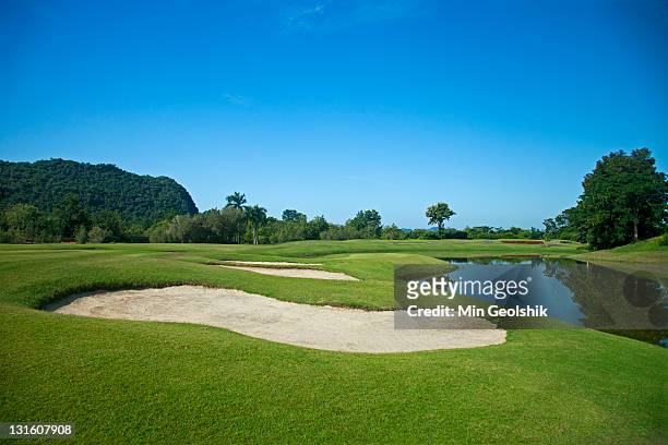 golf course - golf course stock pictures, royalty-free photos & images