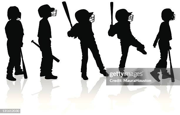 ilustraciones, imágenes clip art, dibujos animados e iconos de stock de siluetas de niños jugando béisbol - columpiarse