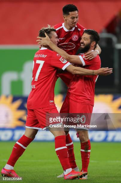 Brandon Borrello of Fortuna Dusseldorf celebrates with Felix Klaus and Shinta Appelkamp after scoring their side's second goal during the Second...