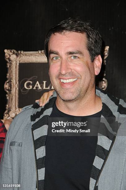 Actor Robert Riggle 39 Robert Riggle Stock Photos, High-Res Pictures, and Images - Getty Images