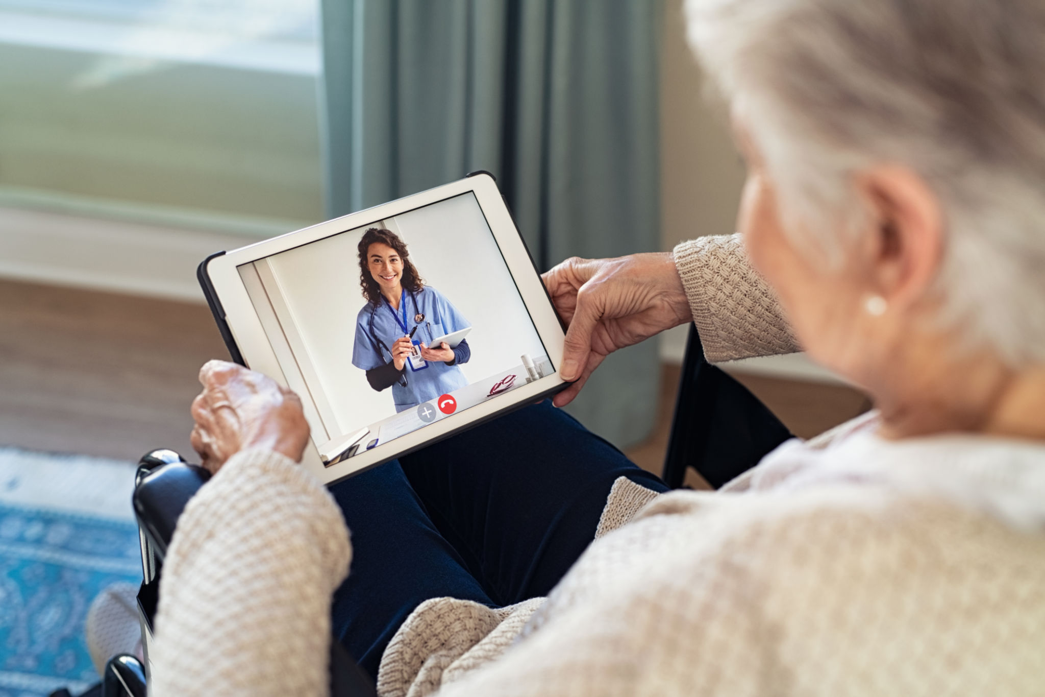 patient preparing telehealth