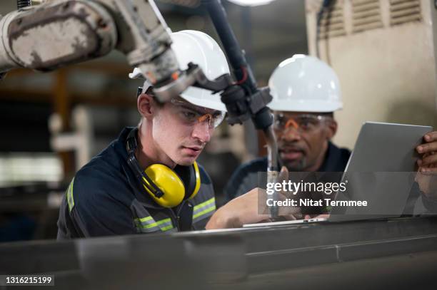 Torch Tips Photos and Premium High Res Pictures - Getty Images
