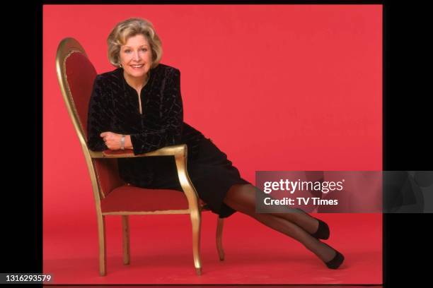 Anne Reed Young 1,013 Anne Reid Photos & High Res Pictures - Getty Images