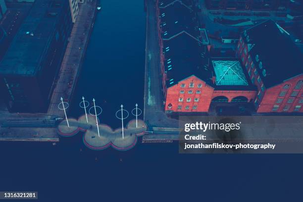 copenhagen cityscape: bicycle bridge - copenhagen aerial stock pictures, royalty-free photos & images