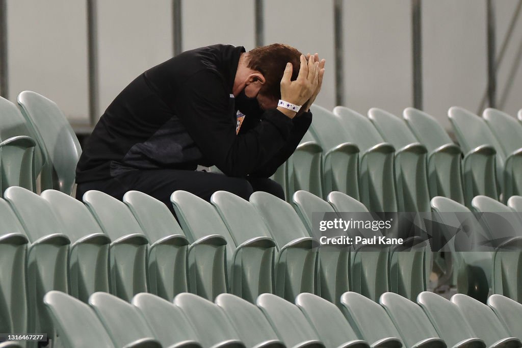 A-League - Perth v Melbourne