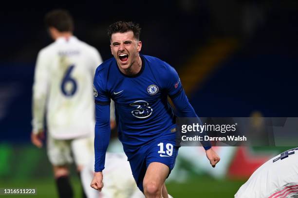 Mason Mount of Chelsea celebrates after scoring his team's second goal during the UEFA Champions League Semi Final Second Leg match between Chelsea...