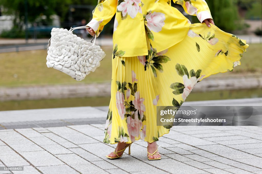 Street Style - Dusseldorf - May, 2021