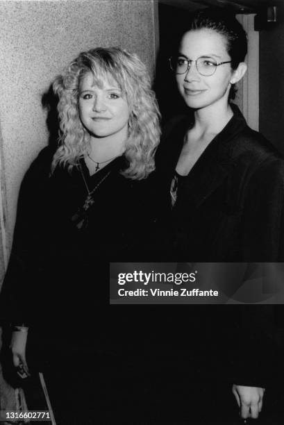 Actresses Tina Yothers and Justine Bateman in Los Angeles, US, circa 1990.�