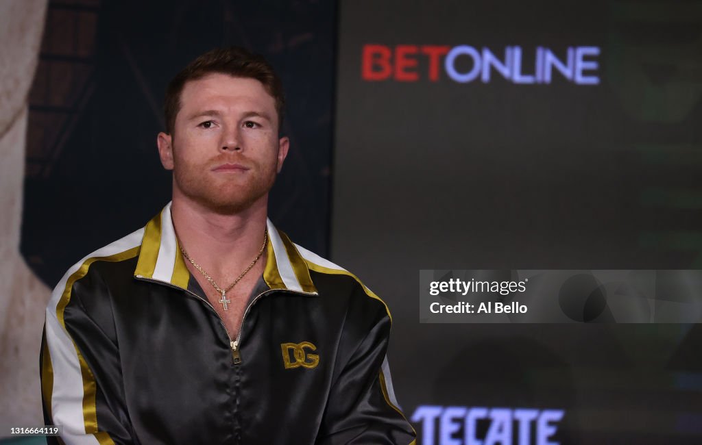 Canelo Alvarez v Billy Joe Saunders - Press Conference