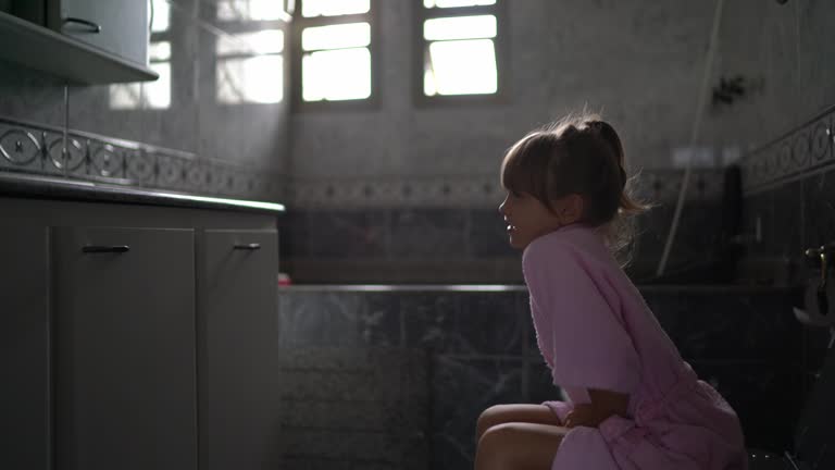 156 Stock Videos Filmmaterial Und 4 K Videoclips Zu Kid Pee Getty Images 156-stock-videos-filmmaterial-und-4-k-videoclips-zu-kid-pee-getty-images