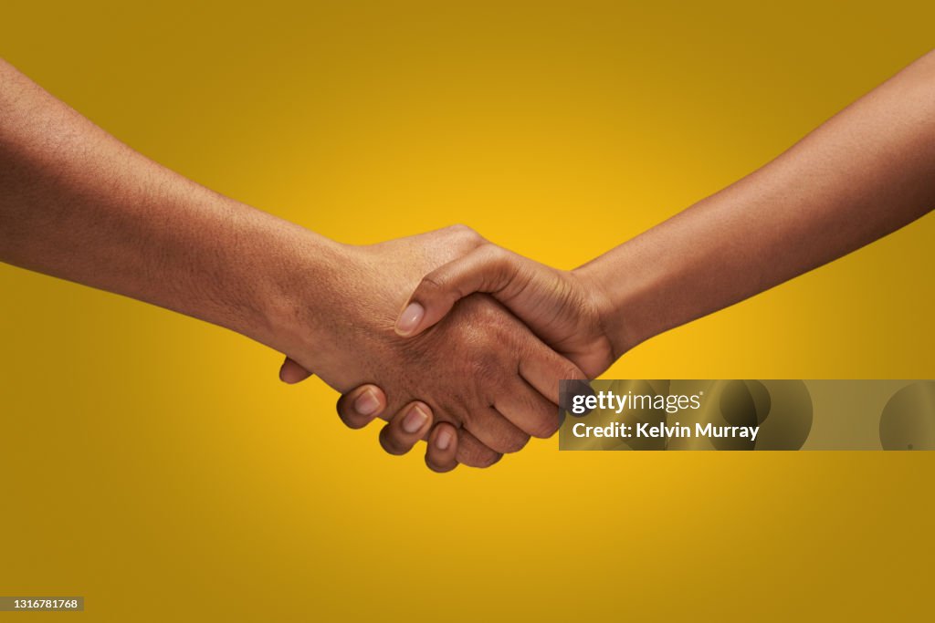 Close up of holding hands