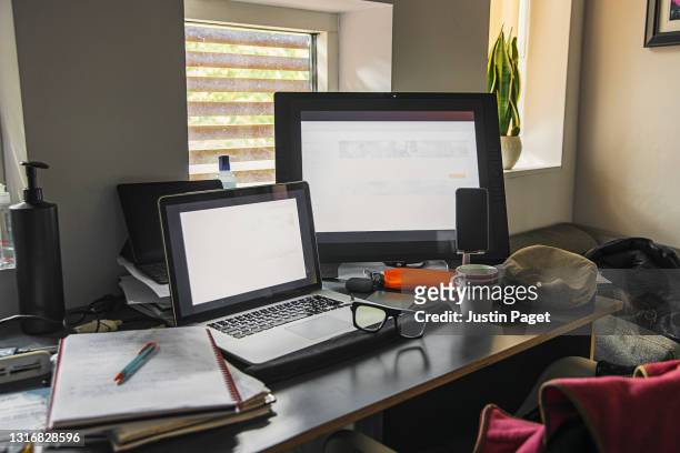 still life of a home office setup - laptop on desk no people stock pictures, royalty-free photos & images