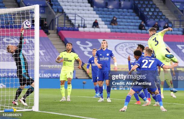 Paul Dummett of Newcastle United scores his team's second goal during the Premier League match between Leicester City and Newcastle United at The...