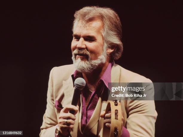 Kenny Rogers performs in concert, May 9, 1986 at Long Beach Arena in Long Beach, California.