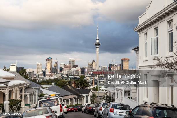 auckland skyline from ponsonby hill in new zealand - auckland stock pictures, royalty-free photos & images