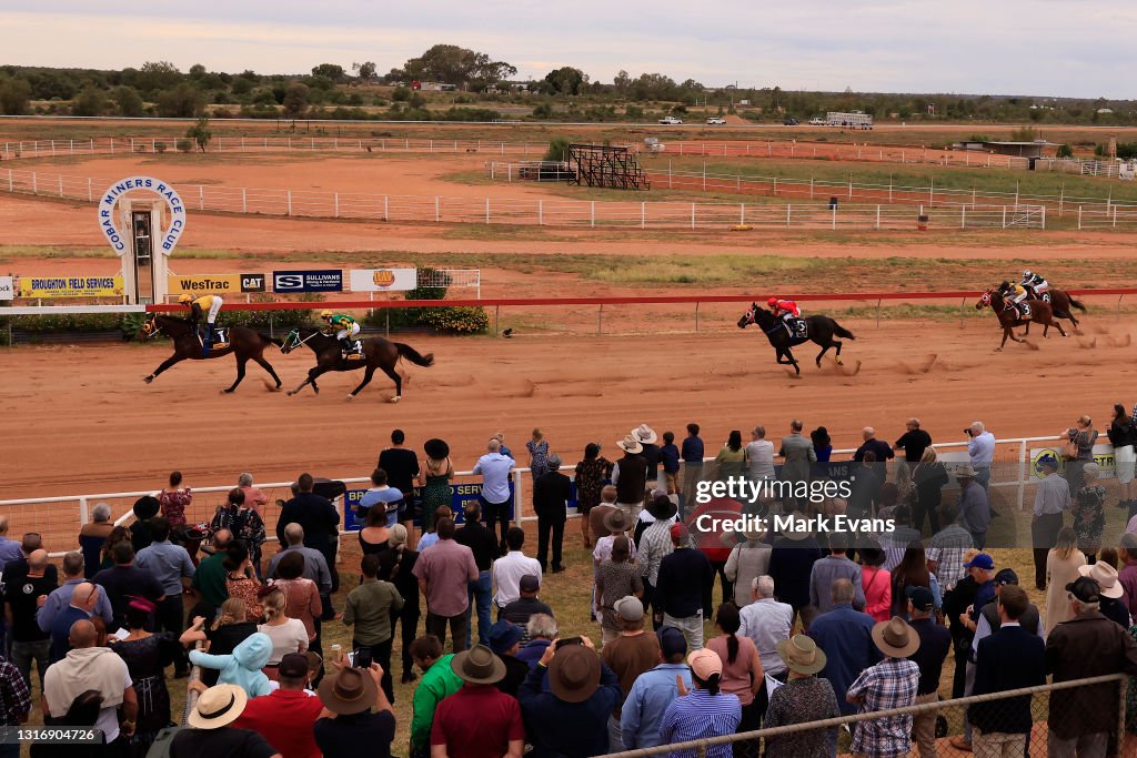 Cobar Races Clayton Gallagher on Rebecca's Quest wins race 2 during the Cobar ...