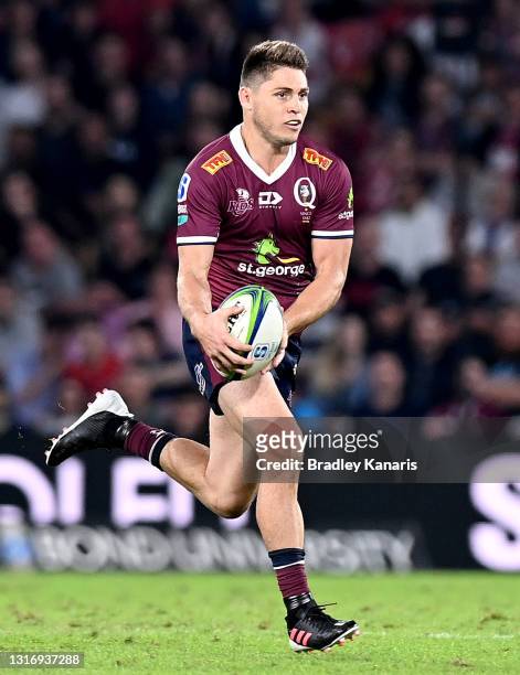 James O'Connor of the Reds runs with the ball during the Super RugbyAU Final match between the Queensland Reds and the ACT Brumbies at Suncorp...