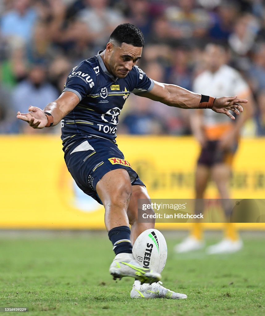 NRL Rd 9 - Cowboys v Broncos