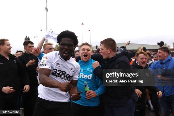 Martyn Waghorn of Derby County celebrates with fans outside the stadium after the Sky Bet Championship match between Derby County and Sheffield...