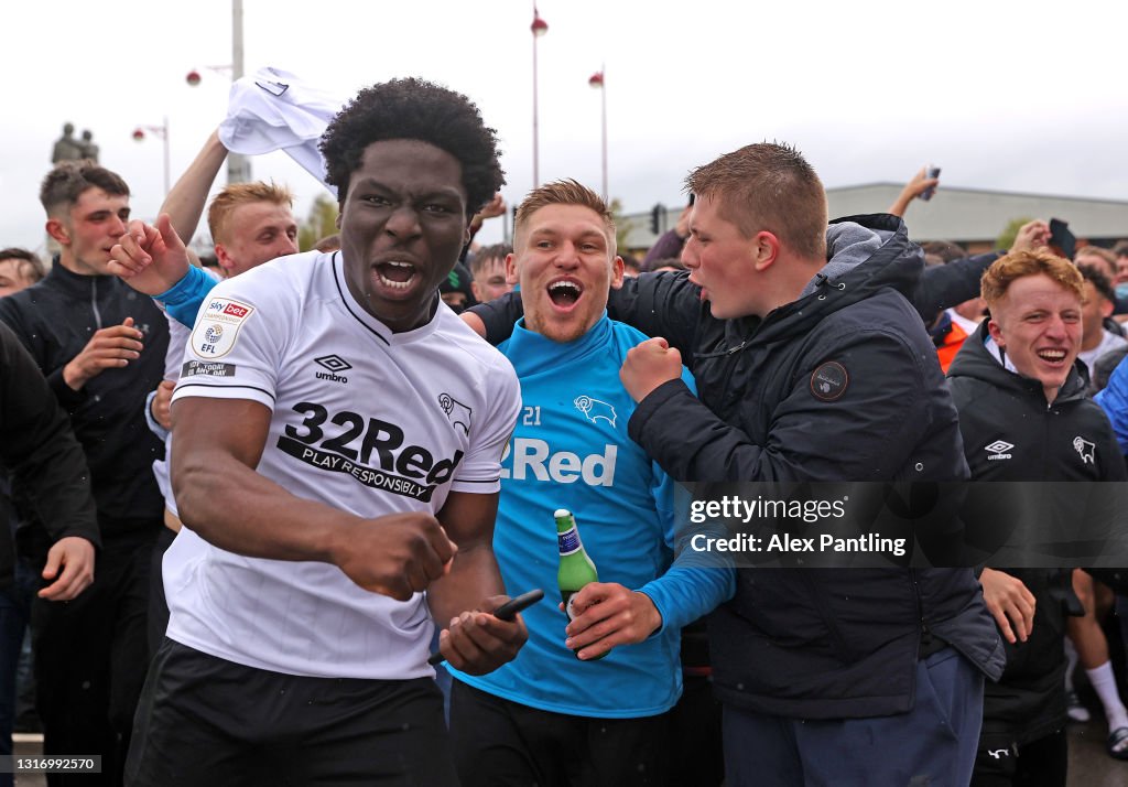 Derby County v Sheffield Wednesday - Sky Bet Championship