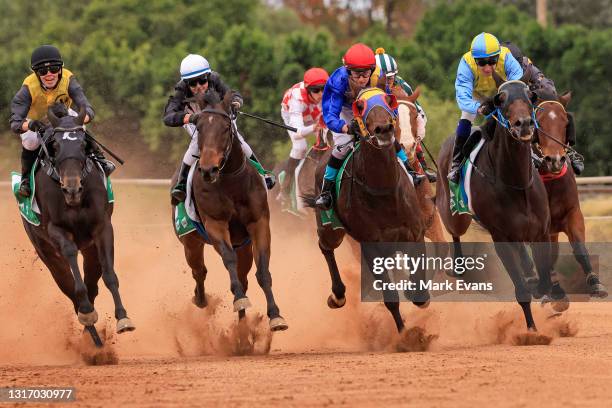 Cobar Races Bray South Australia Photos and Premium High Res Pictures - Getty Images