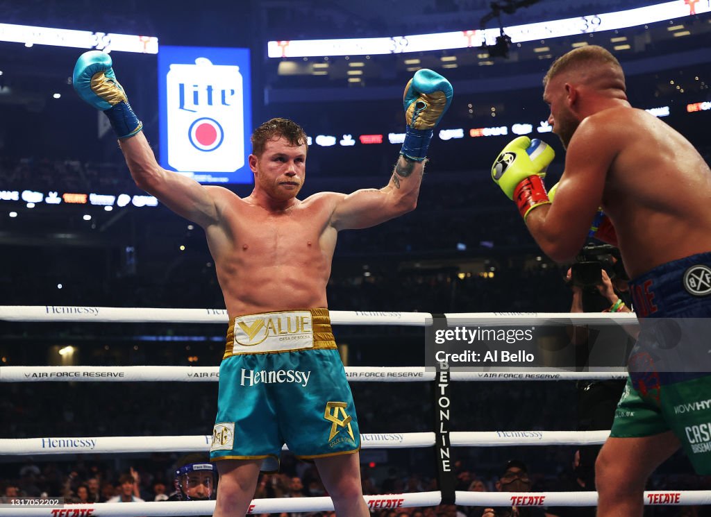 Canelo Alvarez v Billy Joe Saunders
