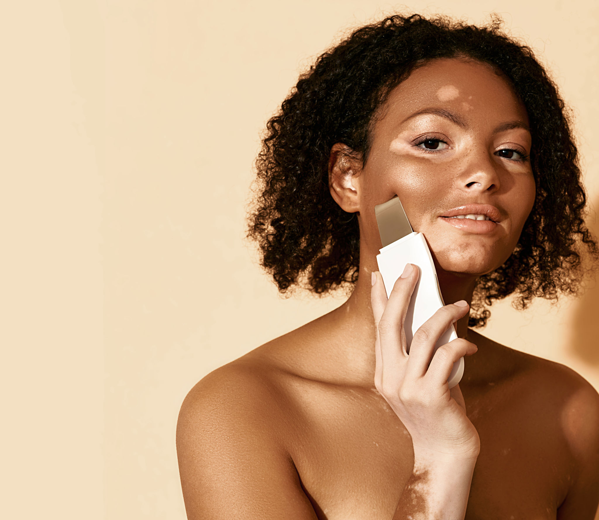 ultrasonic skin scrubber