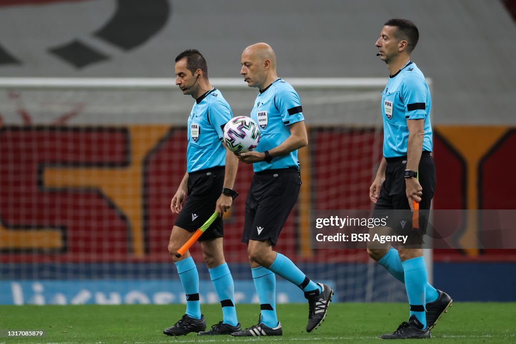 Galatasaray  v Besiktas - Super Lig